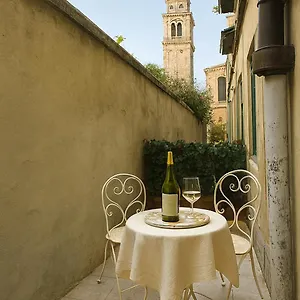Apartament Calle De Le Pazienze, Wenecja
